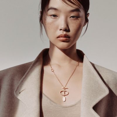 Pendants - All Gold Necklace and Pendant Collection | Hermès USA